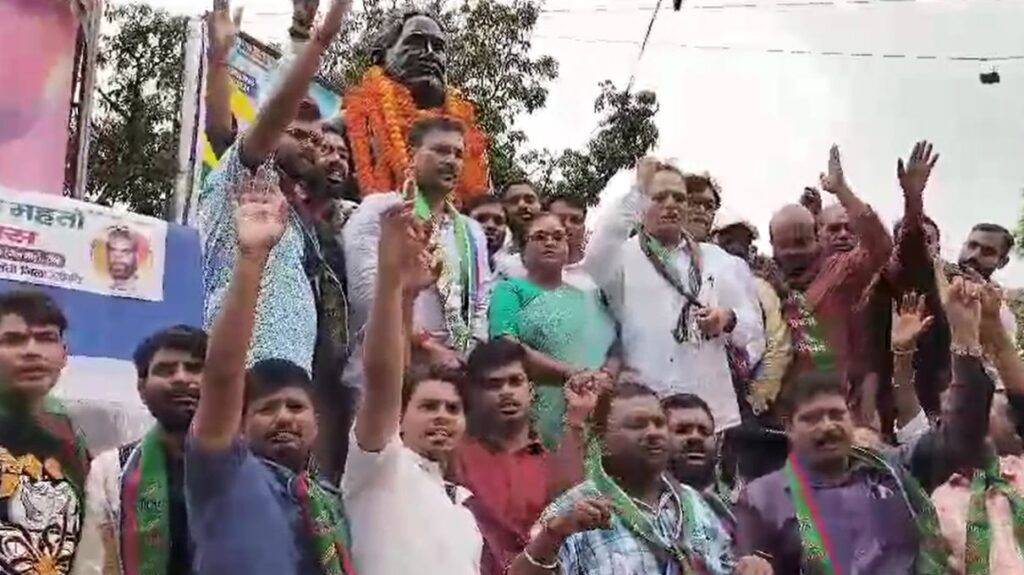 शहीद निर्मल महतो स्मारक स्थल पर श्रद्धांजलि देने का मुख्यमंत्री को कोई अधिकार नहीं है: सुदेश महतो 9 आंदोलनकारी