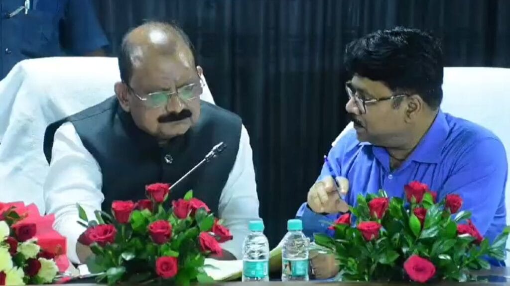 मिथलेश ठाकुर ने ग्रहण किया खेल और पर्यटन मंत्री का पदभार। 2 मिथिलेश ठाकुर