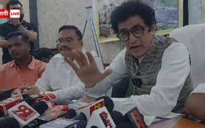 कांग्रेस नेता सह पूर्व सांसद डॉ.अजय कुमार ने पूर्व केंद्रीय मंत्री अर्जुन मुंडा और सरयू राय पर हमला बोला।