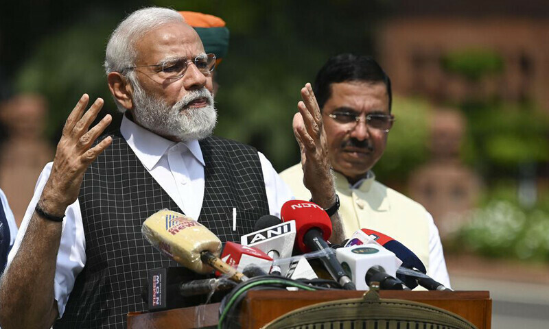 नरेंद्र मोदी