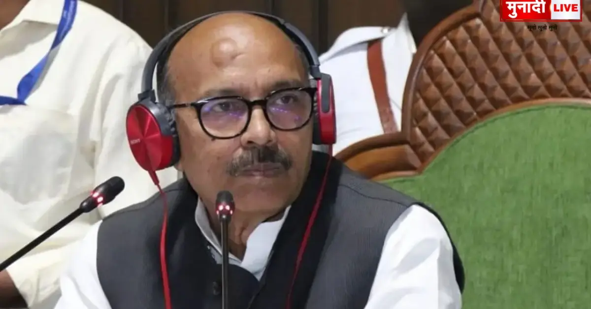 झारखंड विस मॉनसून सत्र: वोट चोर गद्दी छोड़ के नारेबाजी, हंगामे के बीच कार्यवाही स्थगित 1 Clouds of crisis on the session