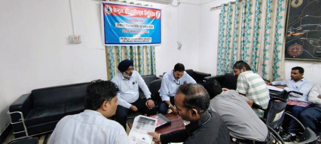 सीसीएल गिरिडीह क्षेत्र में शिकायत निवारण शिविर, 21 मामलों का हुआ निपटारा 7 WhatsApp Image 2025 08 08 at 17.33.22 1