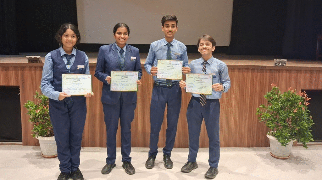 सरला बिरला पब्लिक स्कूल ने समाचारों को अभिनय में ढालकर रचा कीर्तिमान 27 image 2