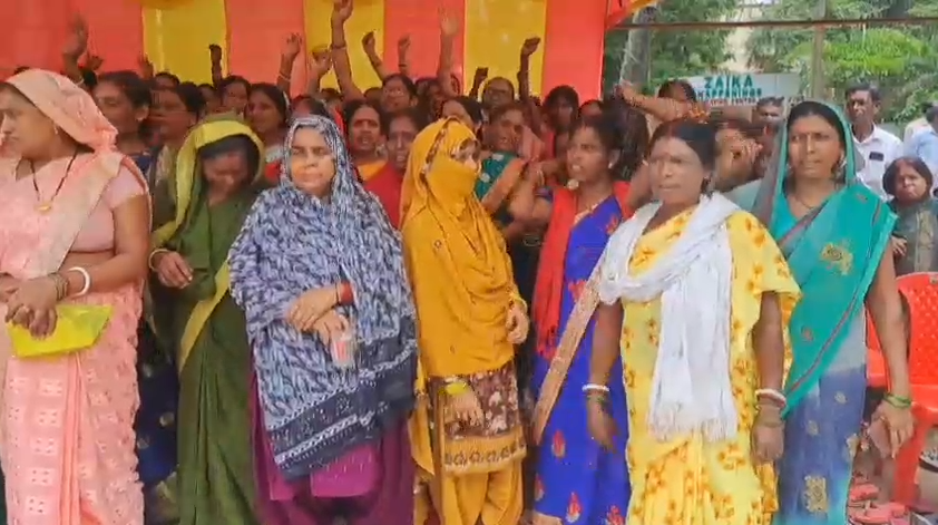पीडीएस दुकानदारों का फूटा गुस्सा, बोकारो में सरकार को दी चेतावनी 7 image 3
