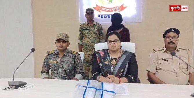 पलामू में रिश्तों का खूनी खेल: नाबालिग पत्नी ने प्रेमी संग मिलकर रचा कत्ल का जाल 1 पत्नी ने अपने प्रेमी