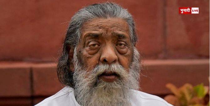 निधन पर तीन दिन का राजकीय शोक