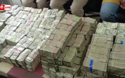 72 lakh cash seized from a bus going from Bhagalpur to Kolkata
