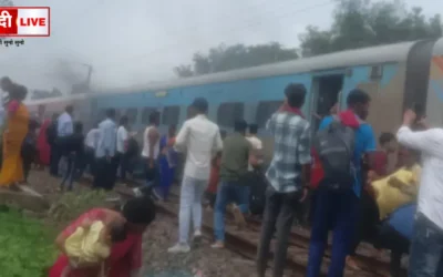 Fire on Buxar-Tata Train