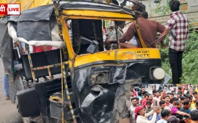 Ramgarh: Auto going to Rajrappa overturned