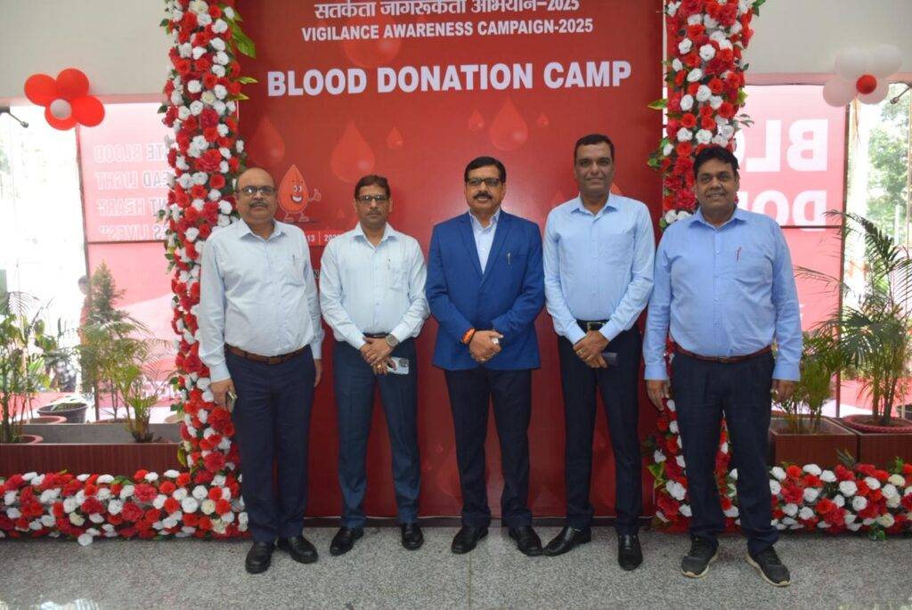 WhatsApp Image 2025 10 13 at 18.11.42