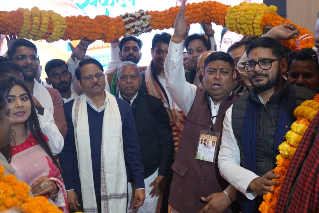 झारखंड प्रदेश युवा कांग्रेस की पहली प्रदेश कार्यकारिणी बैठक, 100 दिनों का संकल्प 18 WhatsApp Image 2026 02 05 at 07.58.28 1