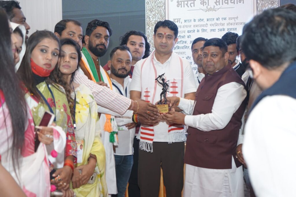 झारखंड प्रदेश युवा कांग्रेस की पहली प्रदेश कार्यकारिणी बैठक, 100 दिनों का संकल्प 32 WhatsApp Image 2026 02 05 at 07.58.29