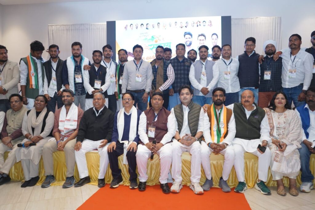 झारखंड प्रदेश युवा कांग्रेस की पहली प्रदेश कार्यकारिणी बैठक, 100 दिनों का संकल्प 9 WhatsApp Image 2026 02 05 at 07.58.30