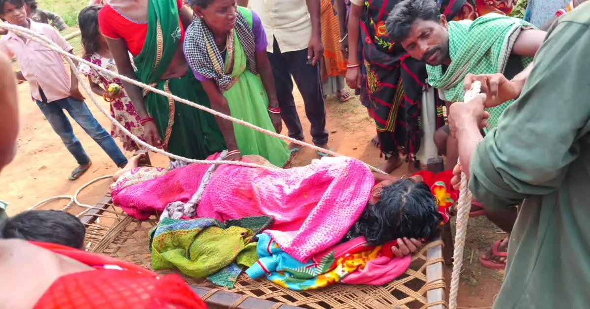 Giridih Pregnant Woman on Cot