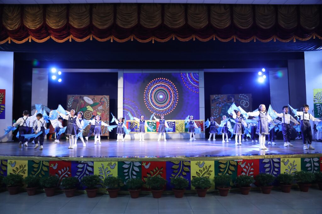 सरला बिरला स्कूल में ‘वात्सल्यम् 2026’ की धूम, ग्रैंडपेरेंट्स डे पर बच्चों ने दिखाई नई शिक्षा की झलक 16 7K1A7467