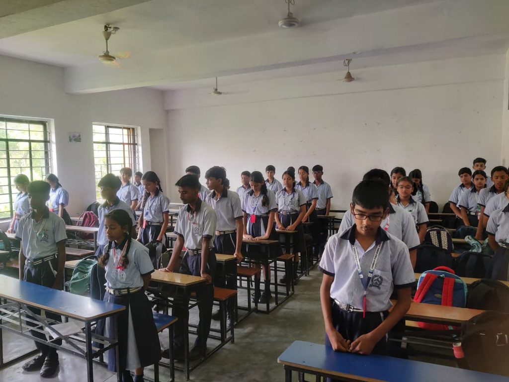 कैंब्रियन पब्लिक स्कूल कांके रोड में मंत्री सुदिव्य कुमार सोनू को दी गई भावभीनी श्रद्धांजलि 4 WhatsApp Image 2026 09 07 at 14.48.36 1