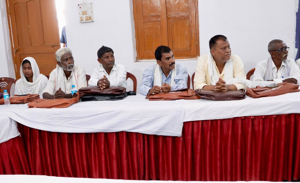 गोड्डा में कांग्रेस की बैठक, दीपिका पांडेय बोलीं- झारखंड के हितों की लड़ाई जारी रहेगी 98 WhatsApp Image 2026 09 22 at 19.05.54 1