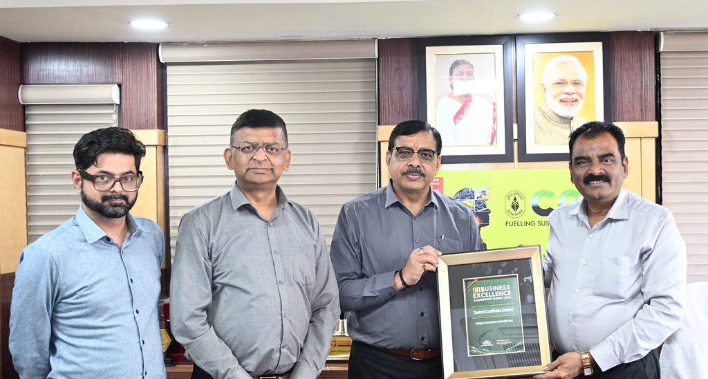CCL के कॉर्पोरेट कम्युनिकेशंस विभाग को राष्ट्रीय मंच पर सम्मान, मिला Strategic Communication Leadership Award 65 831522183 2526749351158064 7342392025191694411 n