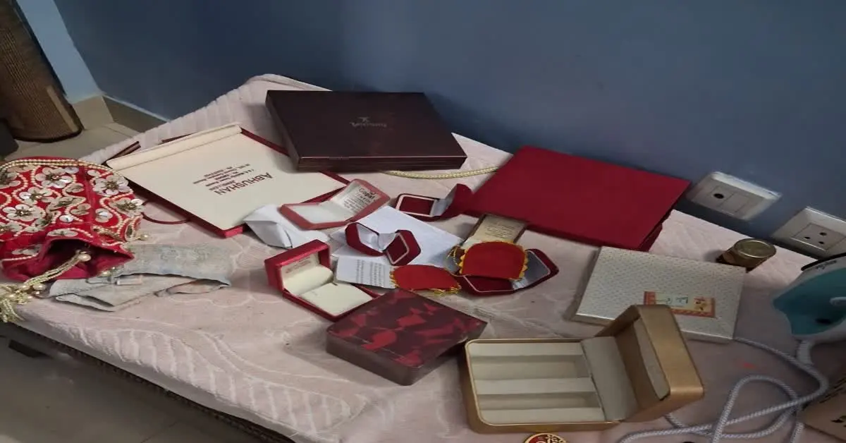 Theft at Himanshu Shekhar Chaudhary house