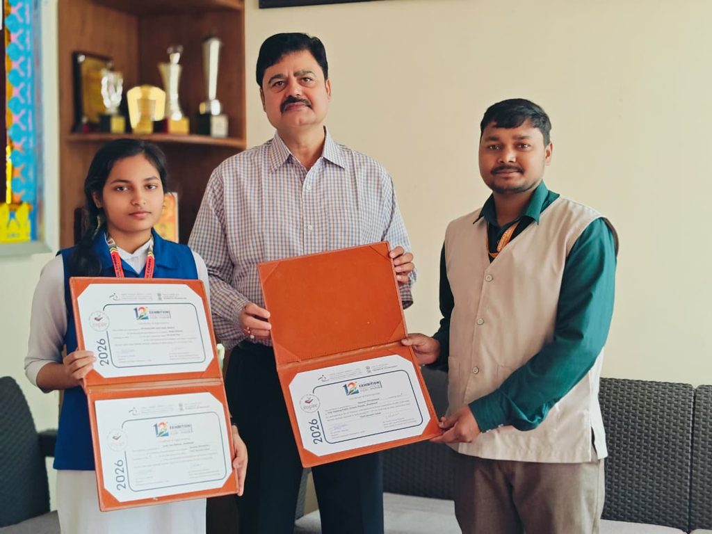 DAV नंदराज पब्लिक स्कूल के विद्यार्थियों ने राष्ट्रीय और राज्य स्तरीय प्रतियोगिताओं में लहराया परचम 78 WhatsApp Image 2026 10 24 at 17.06.16 1